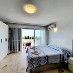 Estudio Coronado 324 Appartamento *