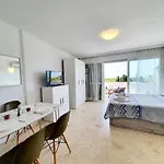 Estudio Coronado 324 *