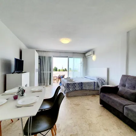 Estudio Coronado 324 Appartement *